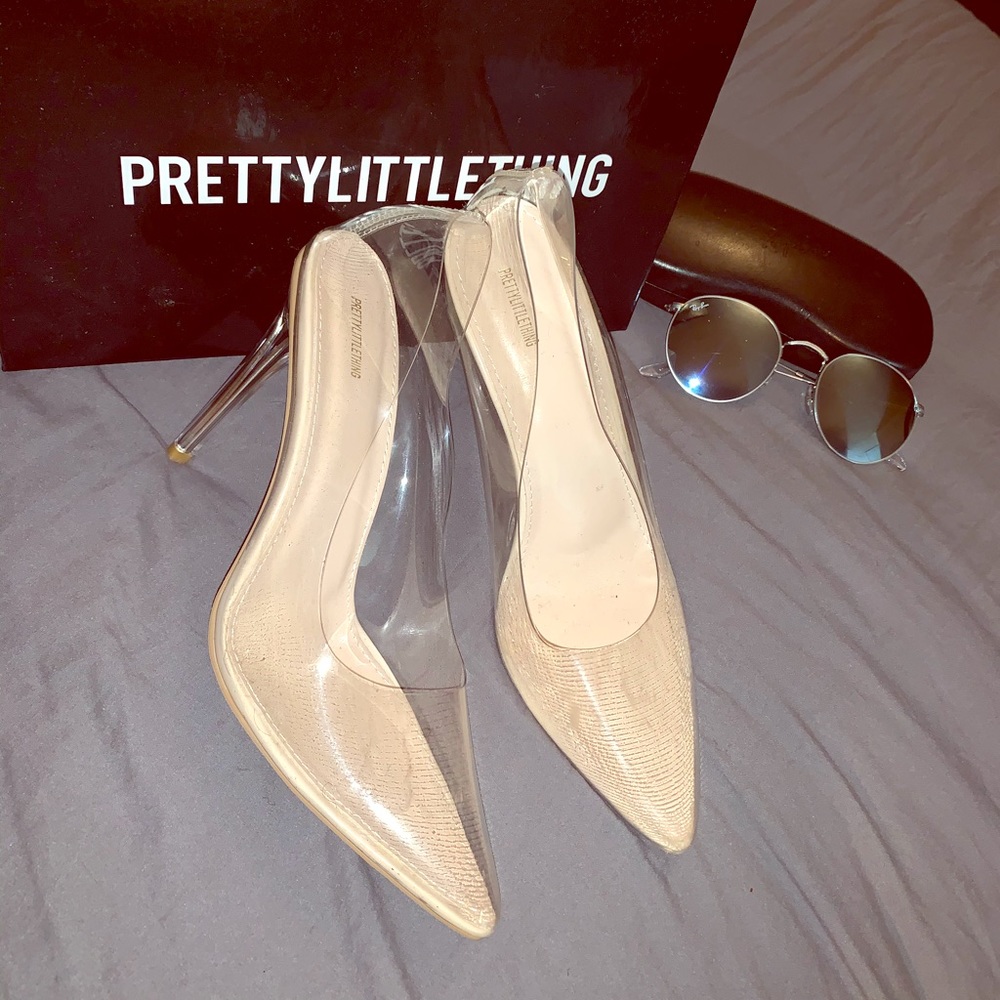 Yeezy” inspired clear pumps